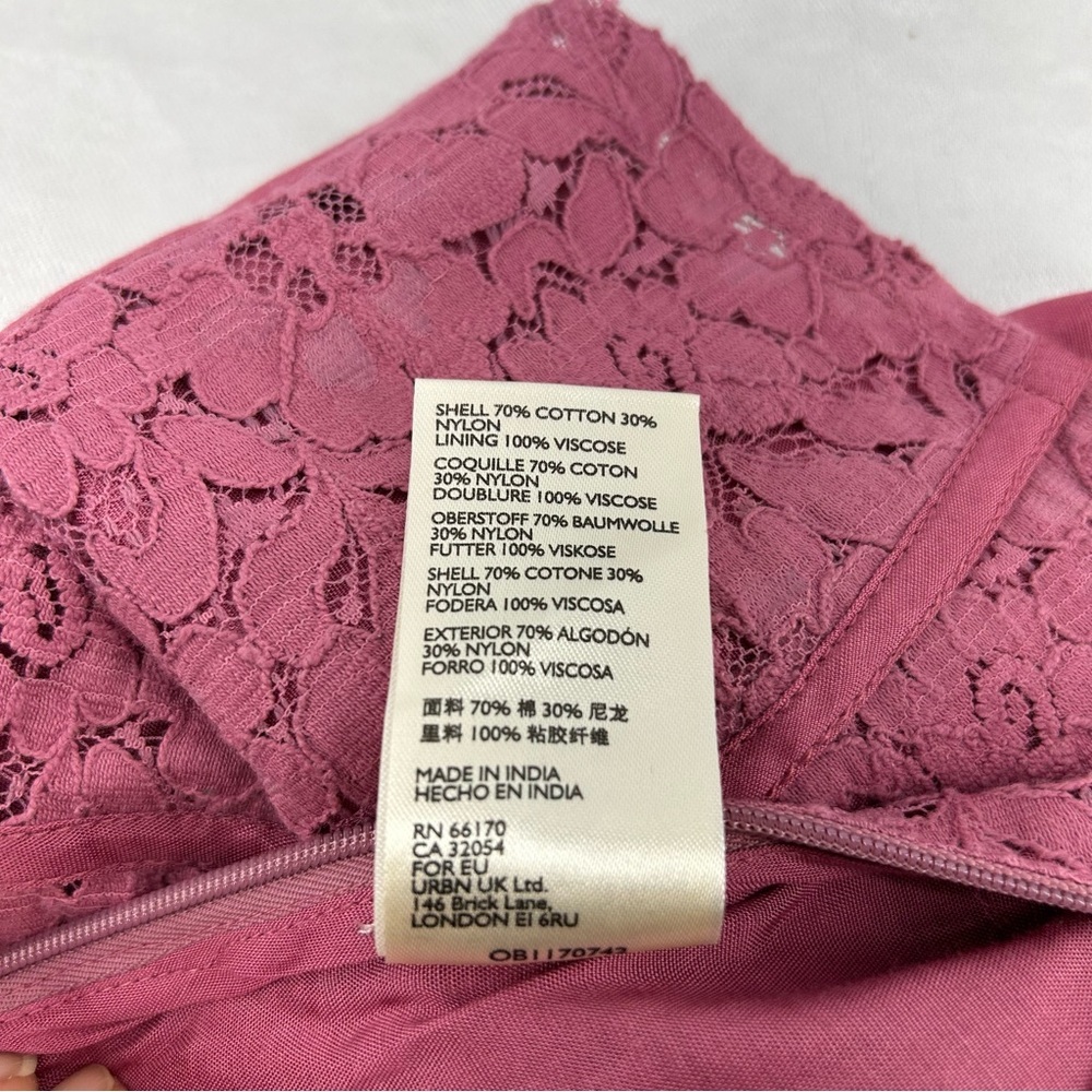 Anthropologie Pink/Rose Lace Sequins Blouse Size 2 - Picture 9 of 11
